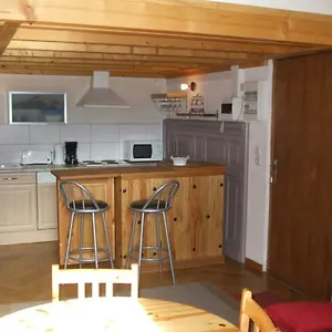 Joli T3 Proche Centre Et Télécabines Appartement