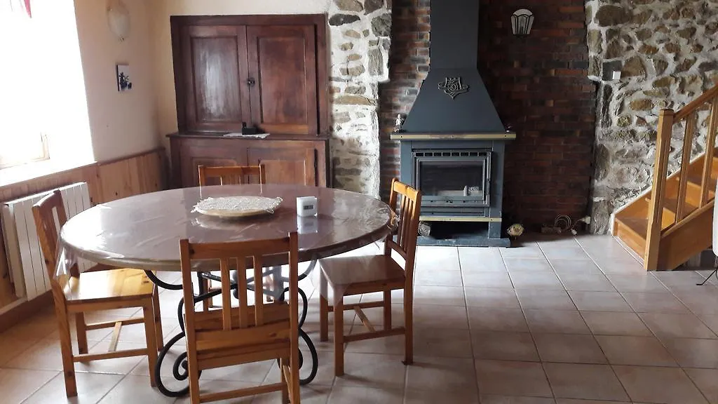 Gite De L'Orchidee Holiday home Menat